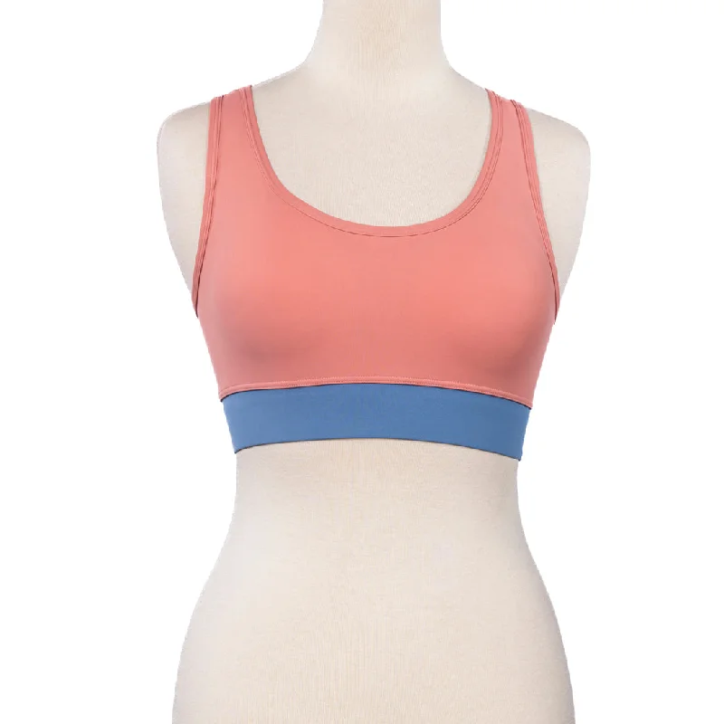 - Rabbit grass rack to prevent waste food boxBELLEZA FEEDING BRA 688