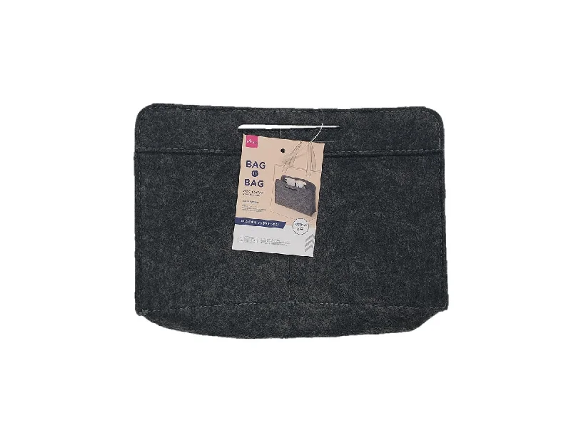 - Winter dog thick down jacketBag In Bag 22cm x 15cm x 5cm