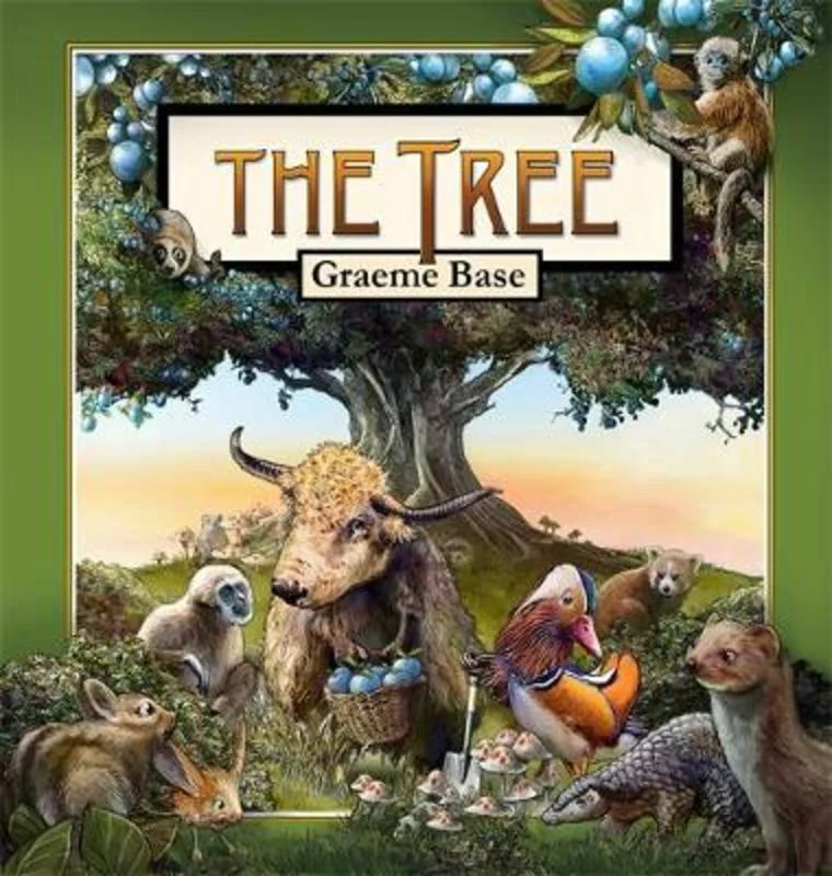 - Automatic induction pet water dispenserThe Tree
