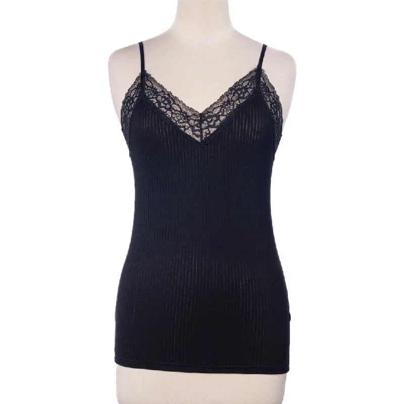 - Dog anti-slip matBELLEZA LACE STRAP CAMISOLE 6029