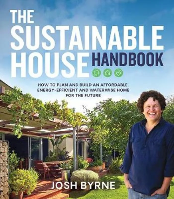  -Anti-scratch scratching board AND cat bed in oneThe Sustainable House Handbook