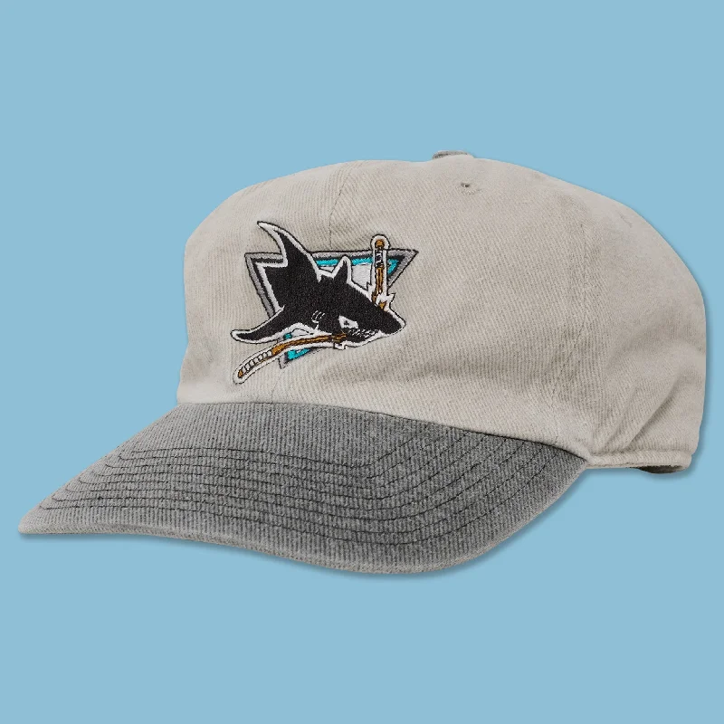  -Anti-scratch sofa protective coverVintage DS San Jose Sharks Strapback