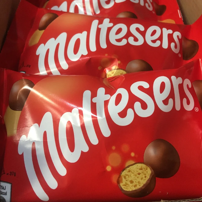 - Custom pet birthday cake25x Maltesers Bags (25x37g)