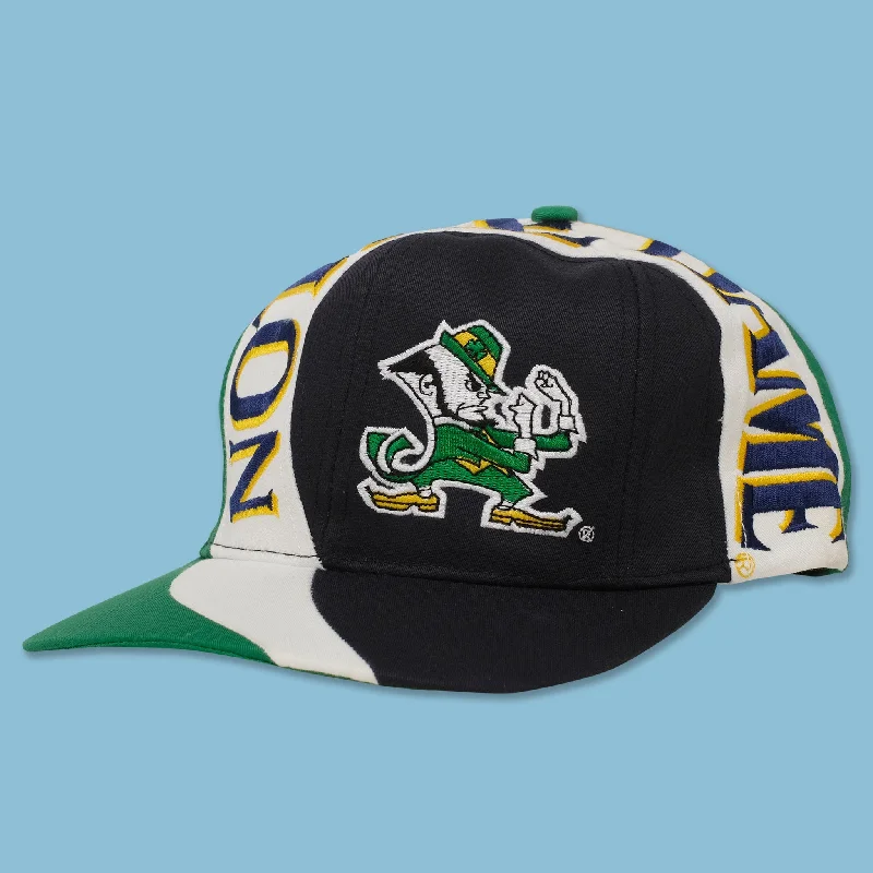 - Foldable and portable cat bagVintage DS Notre Dame Snapback