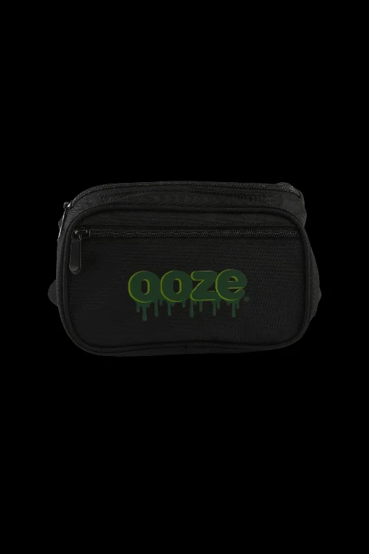  -Anti-scratch sofa protective coverOoze Logo Fanny Pack