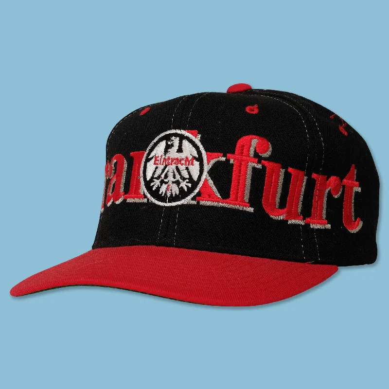 - Cat nail clippers with LED lightsVintage DS Eintracht Frankfurt Snapback