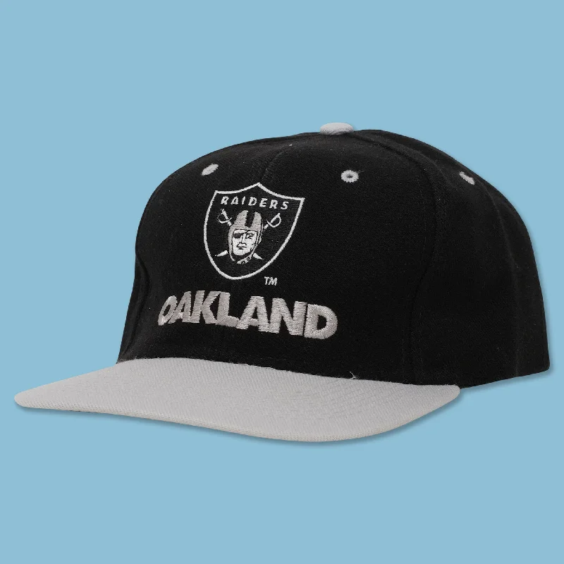 - Summer pet ice matVintage Oakland Raiders Snapback