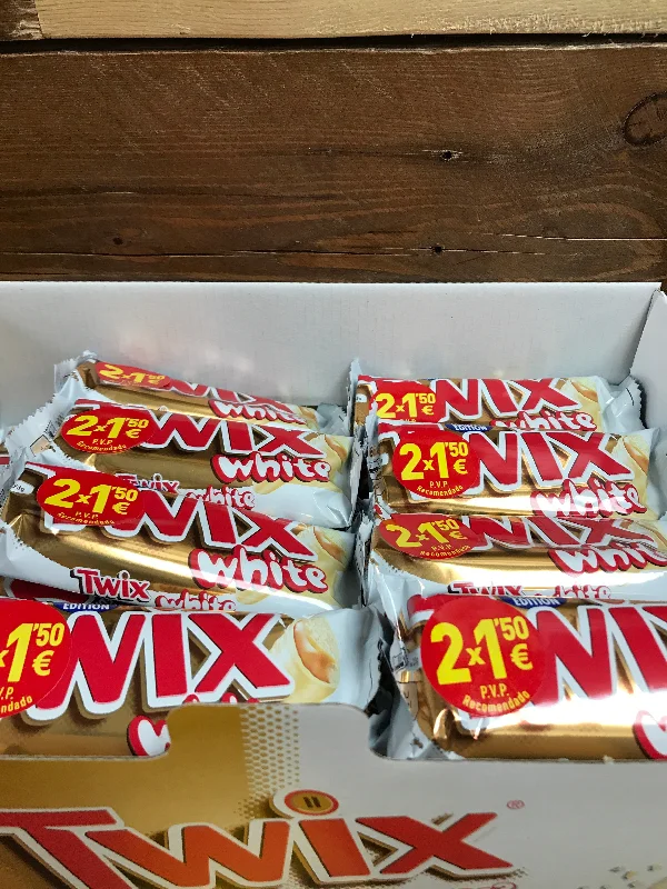 - ​​Christmas pet Christmas clothing25x Twix White (25x46g)