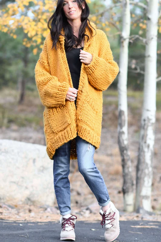 - Automatic temperature adjustment cat bedKnit Kit - Big Coat Cardigan