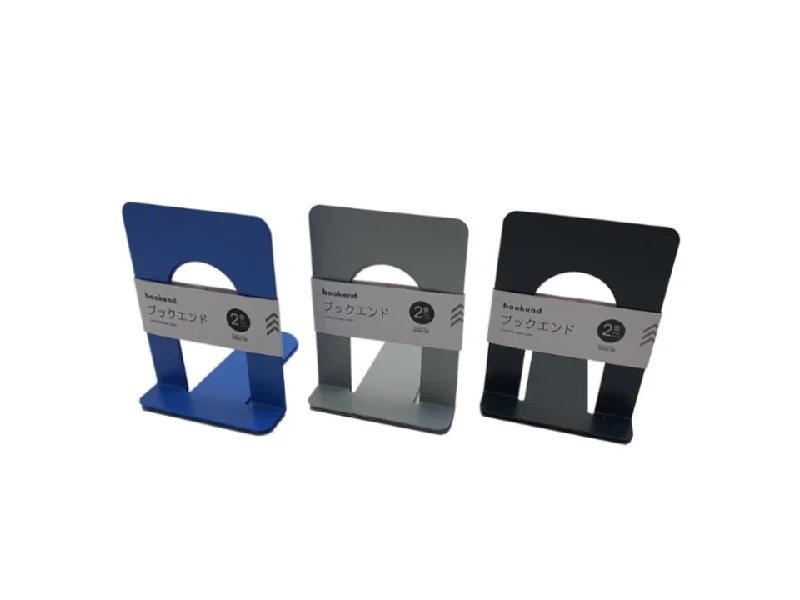 - Remote interactive pet feederBookend 7cm x 8.6cm x 9.4cm