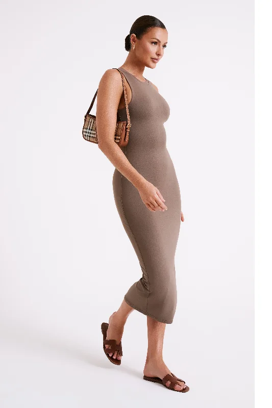 Jill Sleeveless Tank Midi Dress - Coco Jill Sleeveless Tank Midi Dress - Coco