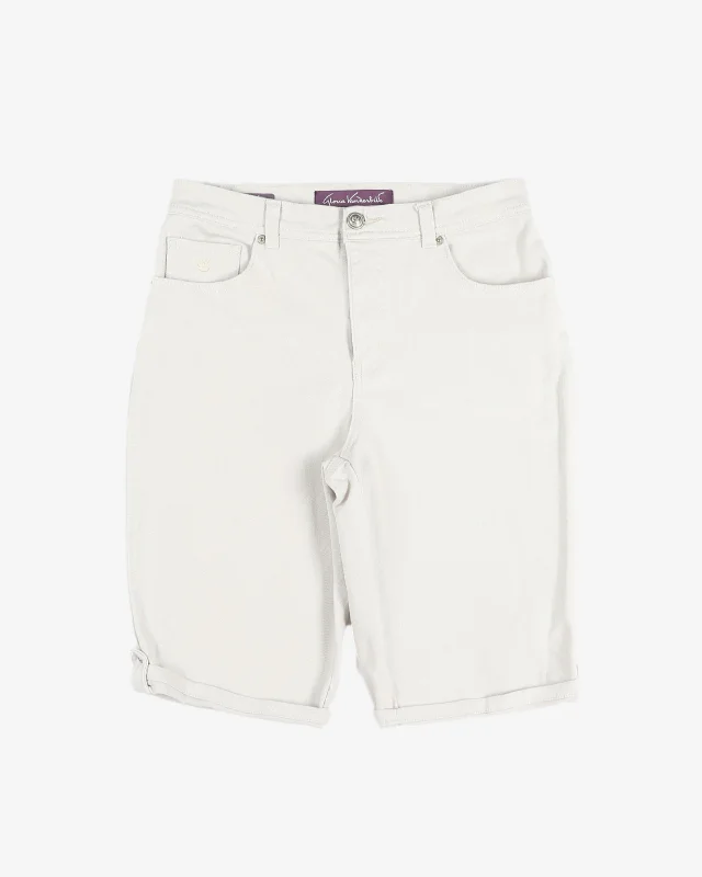 Gloria Vanderbilt Beige Shorts - W30